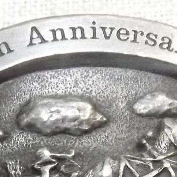Canadian Toy Magazine 5th Anniversary Belt Buckle - Picture 7 of 7